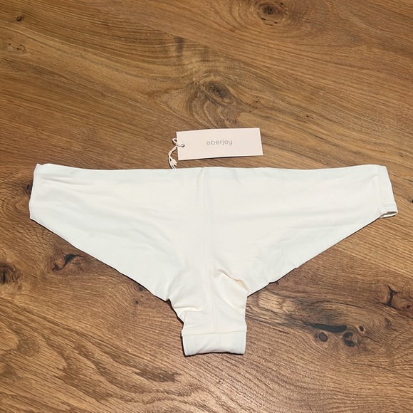 NWT Eberjey So Solid Coco Ecru Ivory Low Rise Bikini Bottom Size Medium Reg. $72 - Picture 6 of 8
